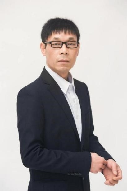 向少良