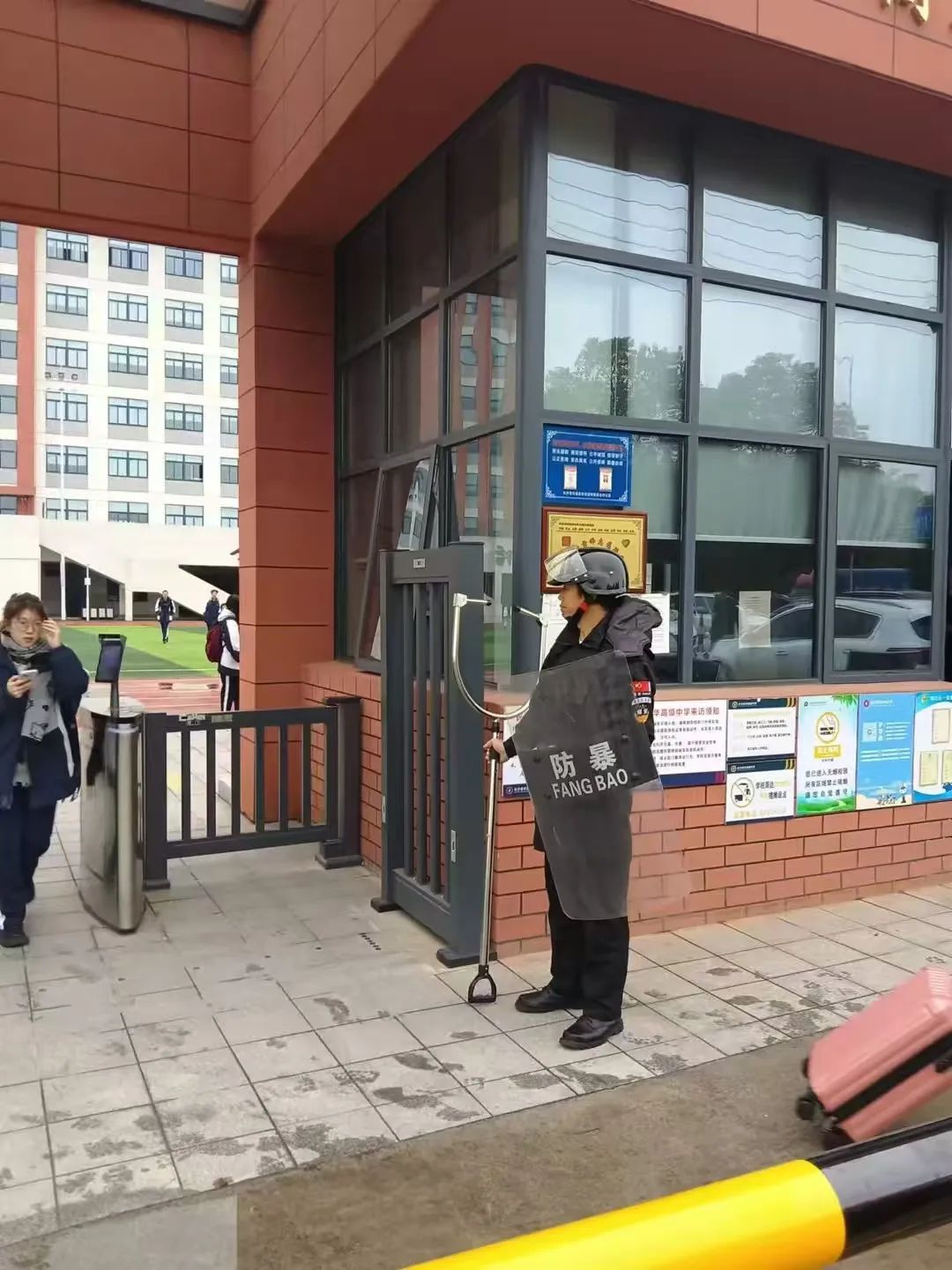 7.jpg 7.jpg